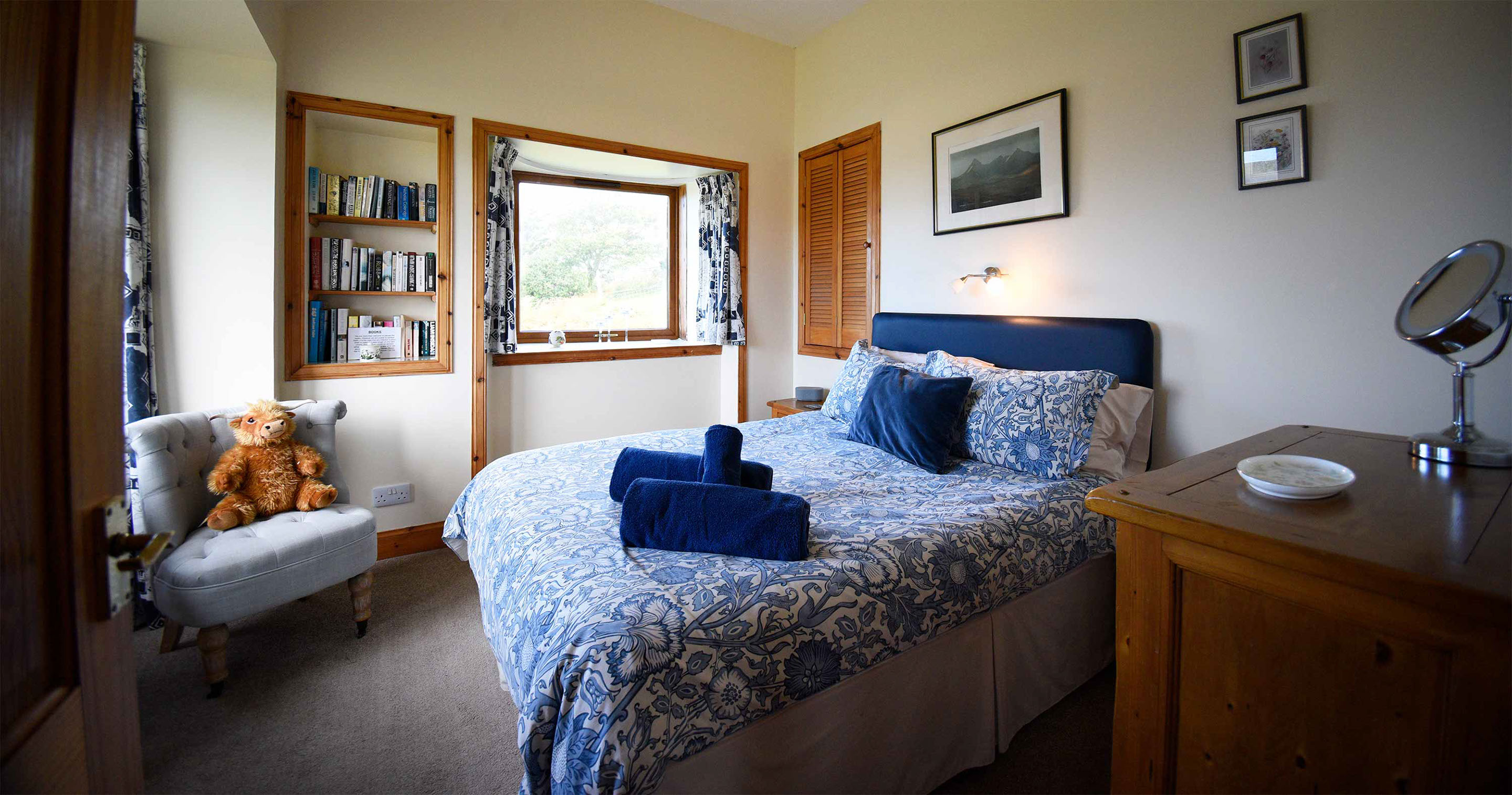 Our Self Catering Accommodation in Waternish contains a spacious King Size Double Bed